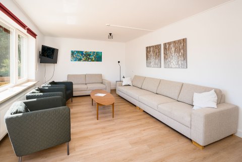 51 Alte Schule Deifeld Schieferhaus Vakantiehuis Sauerland Winterberg Duitsland woonkamer.
