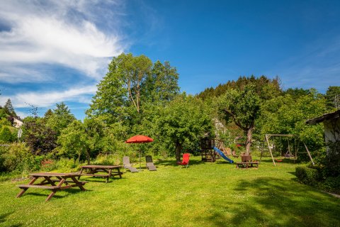 6 Haus am wilde Aar Vakantiehuis tuin Sauerland Duitsland Winterberg.