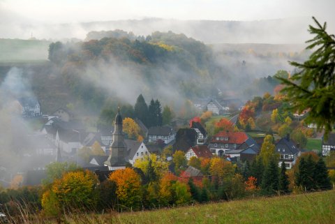 Uitzicht op Deifeld Sauerland Duitsland.