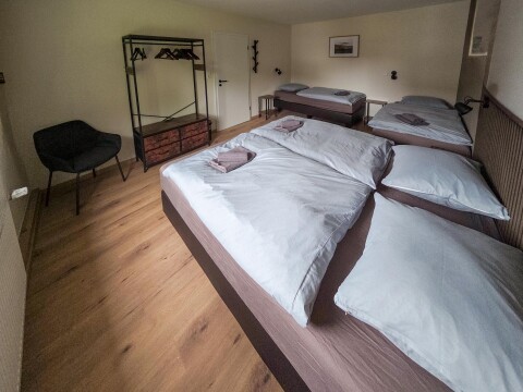 Schlafzimmer 2a   Ferienhaus Haus am Bach   Referinghausen im Sauerland   Medebach Deutschland