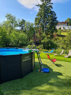 Verwarmd zwembad vakantiewoning Haus am Wilde Aar Ferienhäuser im Sauerland Deutschland